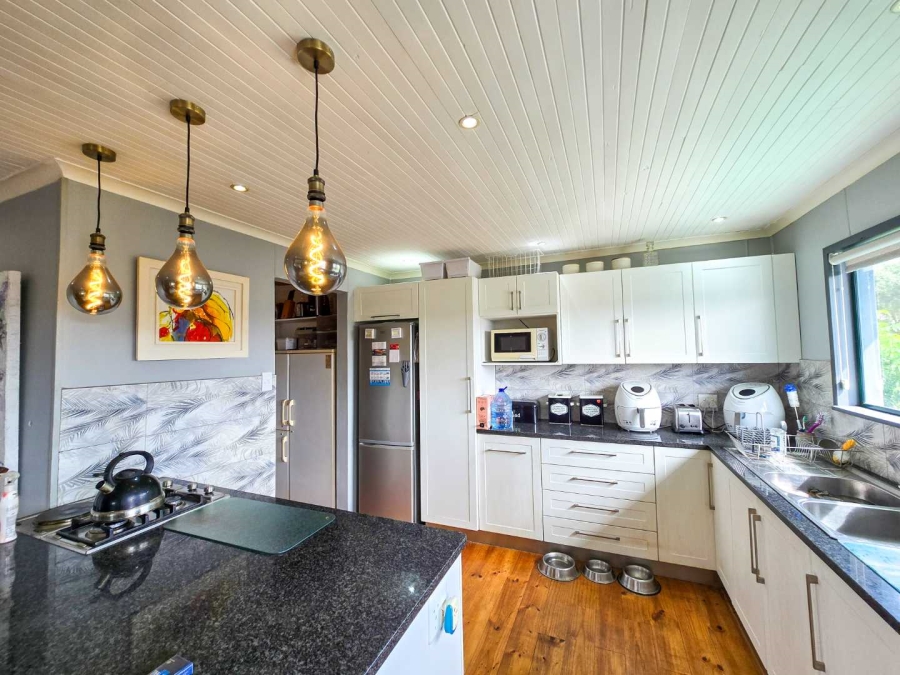 3 Bedroom Property for Sale in Stilbaai Wes Western Cape